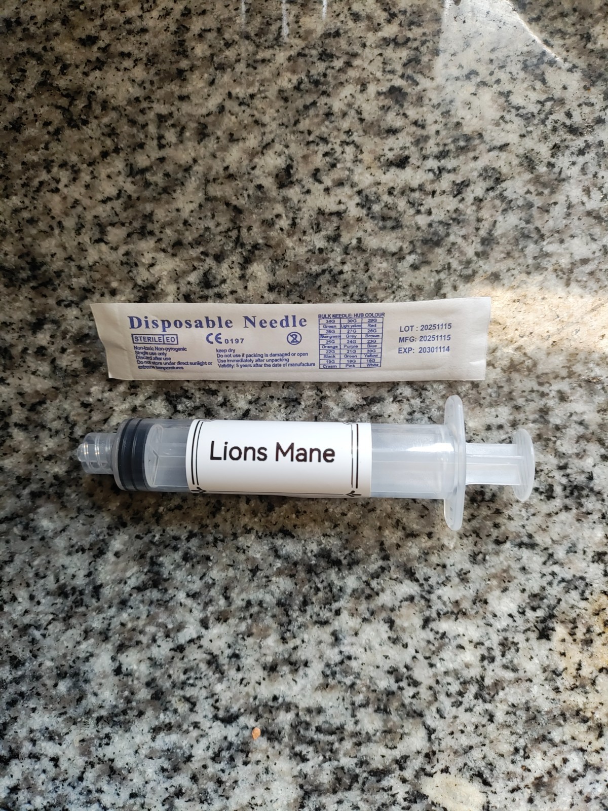 10 ML Lions Mane mushroom liquid culture gallery